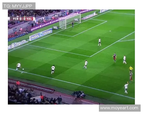 足球明星在比赛中精彩复仇瞬间引发热议视频回顾与分析 足球明星在比赛中精彩复仇瞬间引发热议视频回顾与分析