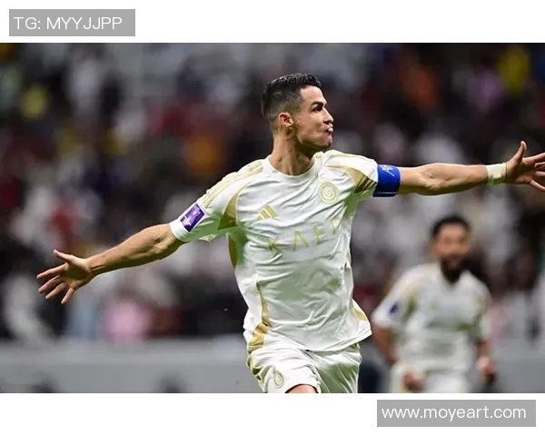 C罗与足球明星的传奇故事与辉煌成就的深度探讨