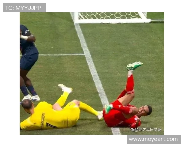 足球明星意外踢球误伤孩子引发社会关注与讨论