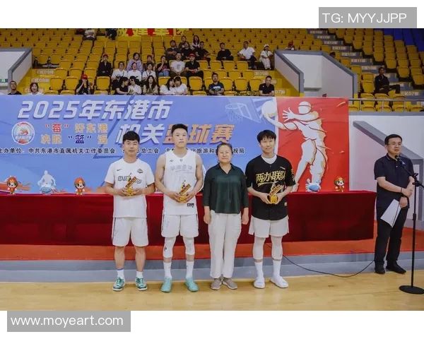 勇敢抗癌的篮球小伙逆袭人生成明星励志故事